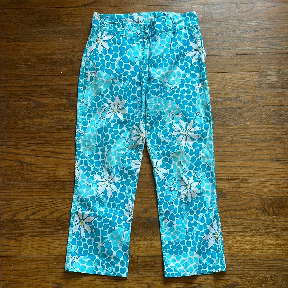 Vintage Lilly Pulitzer White Label Blue and White Leopard Capris